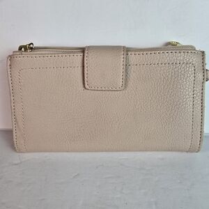 Relic Women's Light Pink Leather Wallet Zipper Snap Closure